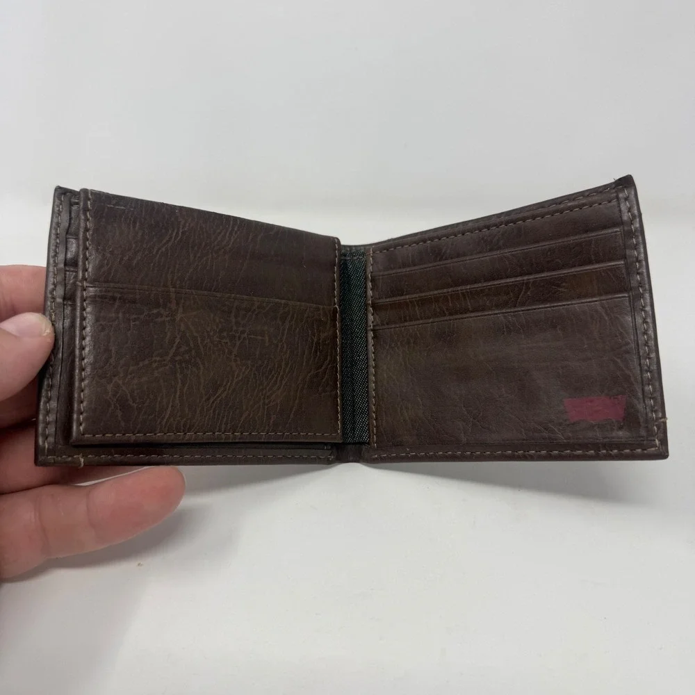 Levi Strauss Mens Bifold Leather Wallet Dark Brown ID‎ Window Two Horse Logo